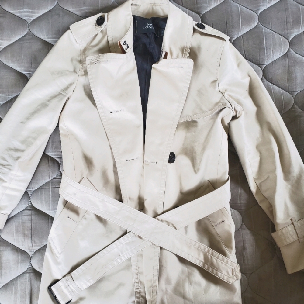 Coach trench coat
